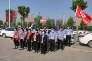 【萬(wàn)順叫車(chē)·全國(guó)交通安全反思日】警企一體，共同維護(hù)交通安全